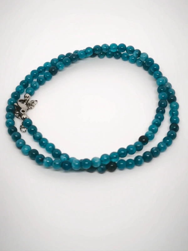 Collier en perles d'apatite bleu 4mm