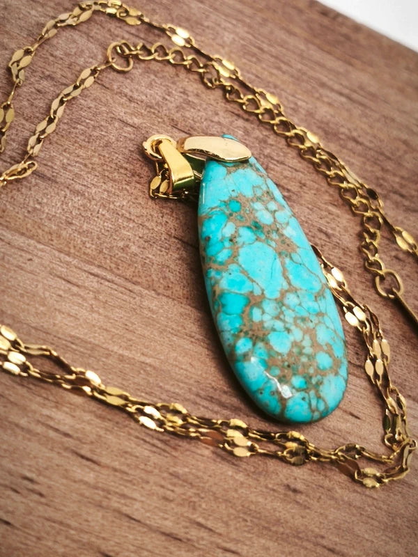 Collier en jaspe sédimentaire turquoise