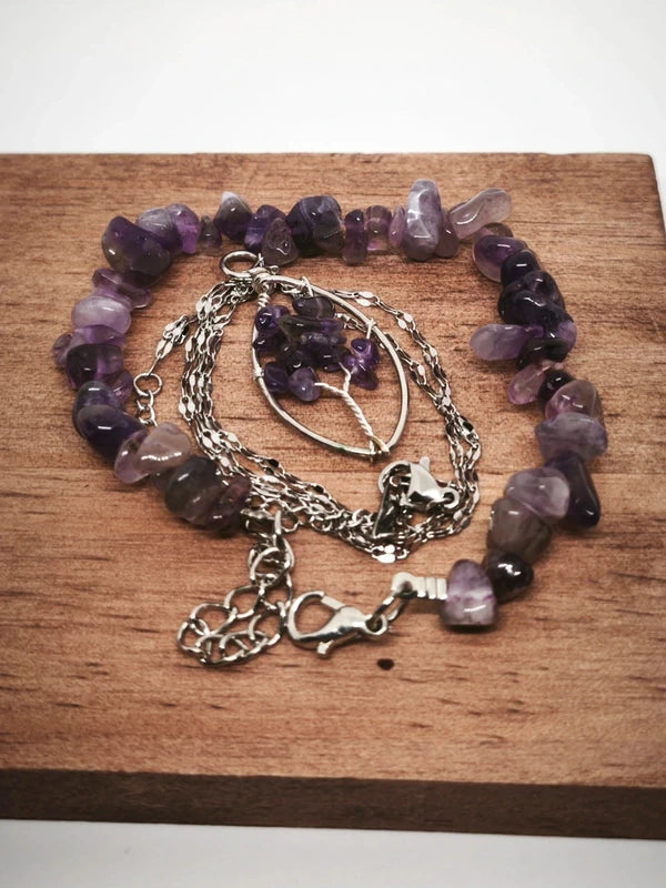 Collier et bracelet en chips de pierre d'améthyste.