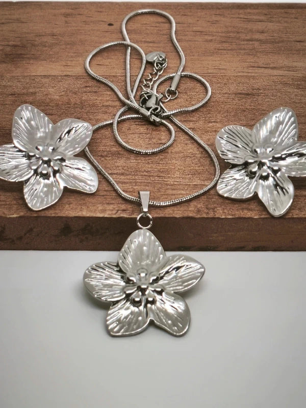 Collier et boucles d'oreilles fleurs en acier inoxydable 316