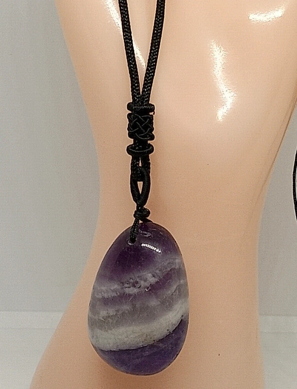 Collier en pierre d'améthyste