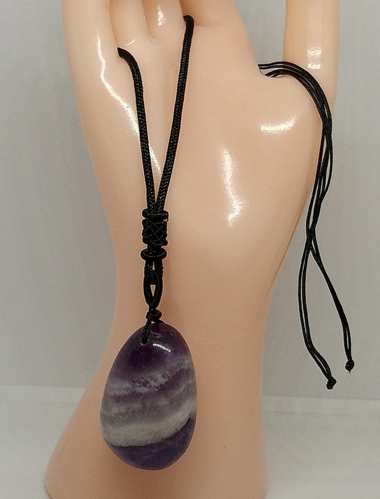 Collier en pierre d'améthyste