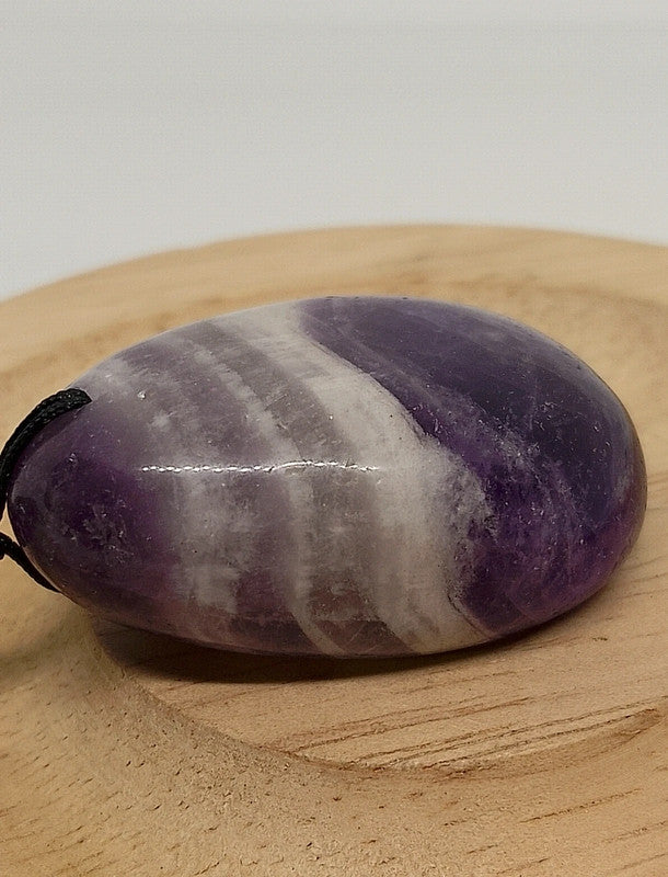 Collier en pierre d'améthyste