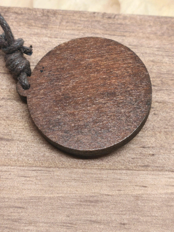 Collier éléphant en bois