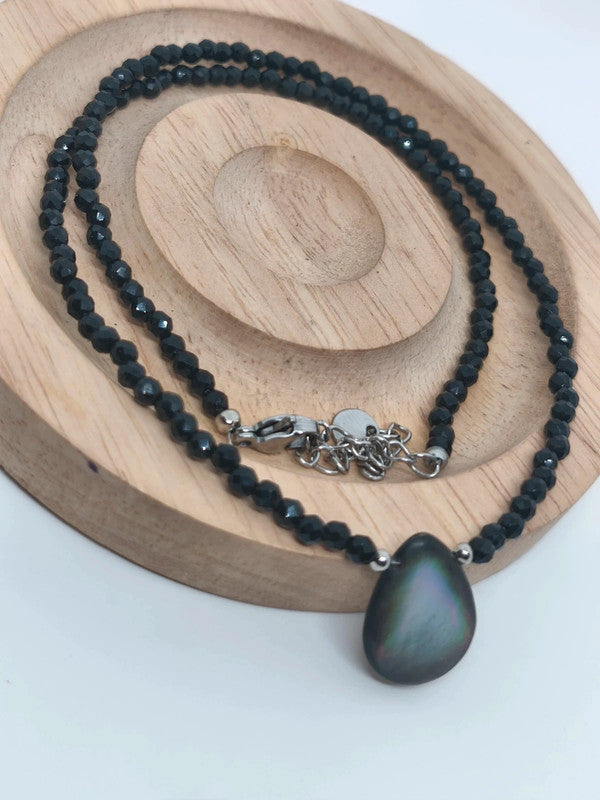 Collier en obsidienne noire et argentée