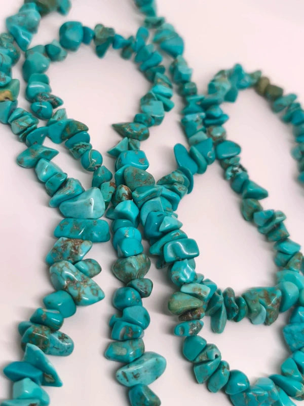 Collier en chips de pierre de turquoise