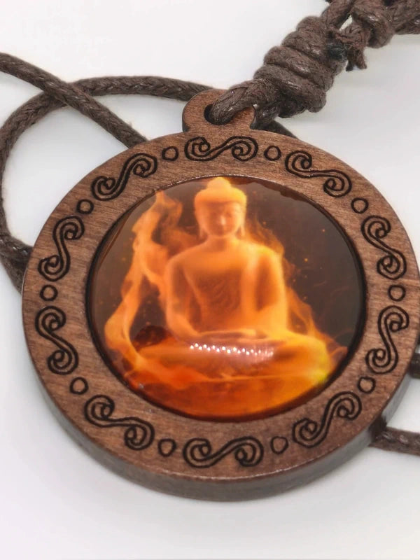 Collier bouddha en bois et acrylique.