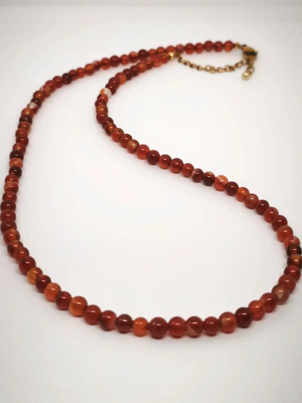 Collier en perles de cornaline 4mm