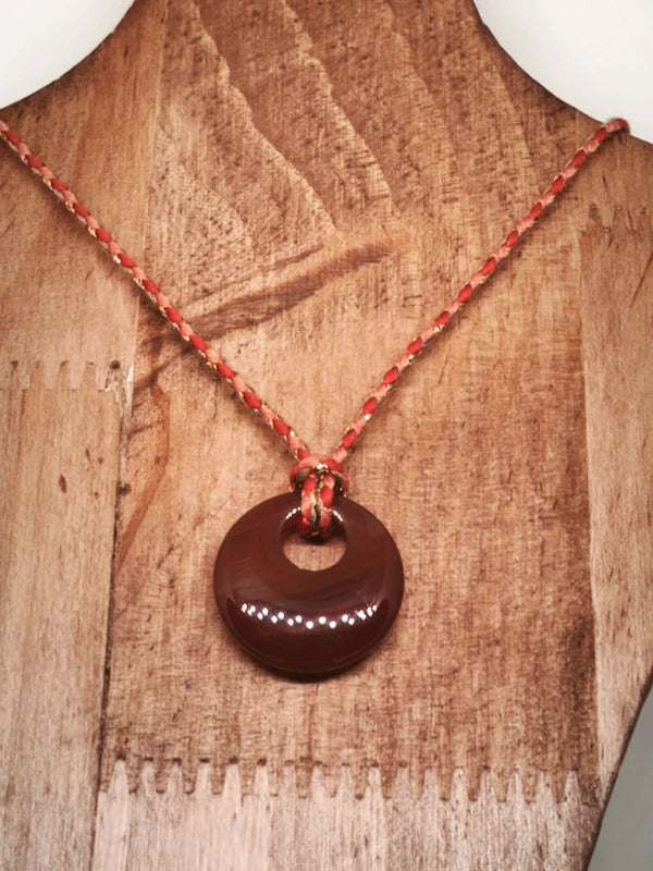 Collier en cornaline cordon ajustable