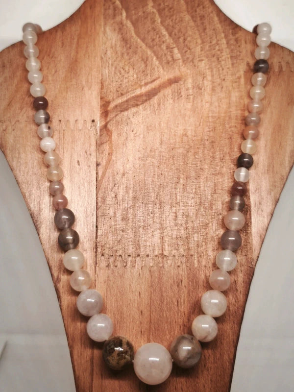 Collier en perles de quartz fumé