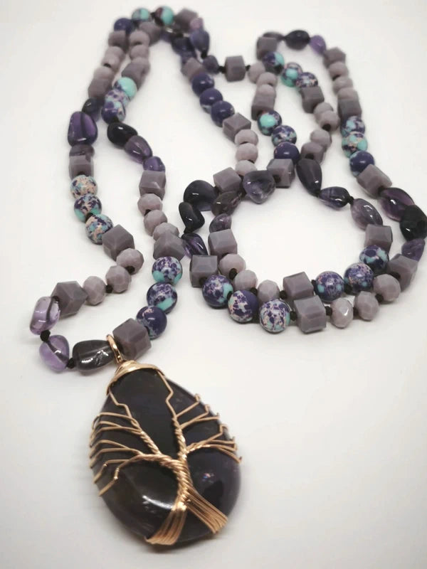Collier multiperles, pendentif améthyste arbre de vie