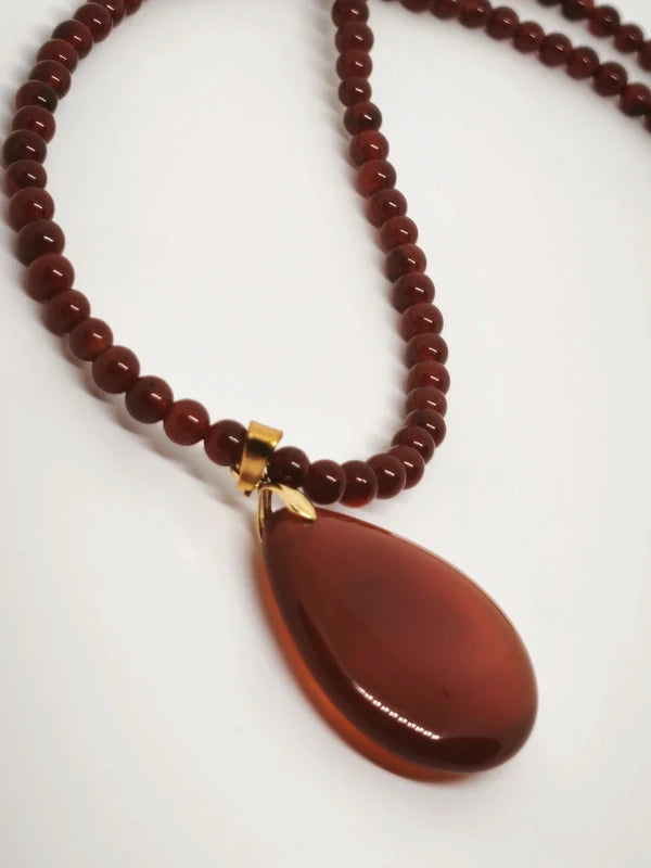 Collier en cornaline 4mm avec pendentif