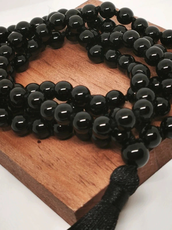 Collier Mala en agate noire 8mm