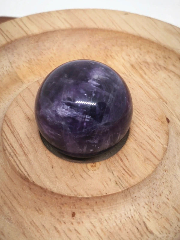 Sphère et support en améthyste