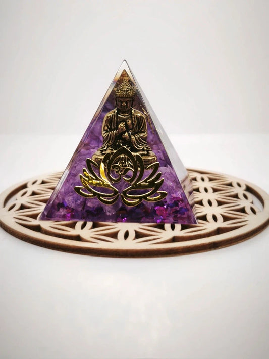 Pyramide orgonite Bouddha en améthyste