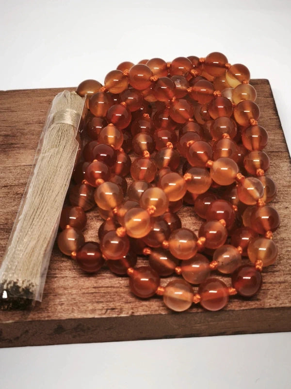 Collier Mala en cornaline 8mm