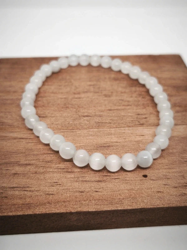 bracelet en sélénite 6mm