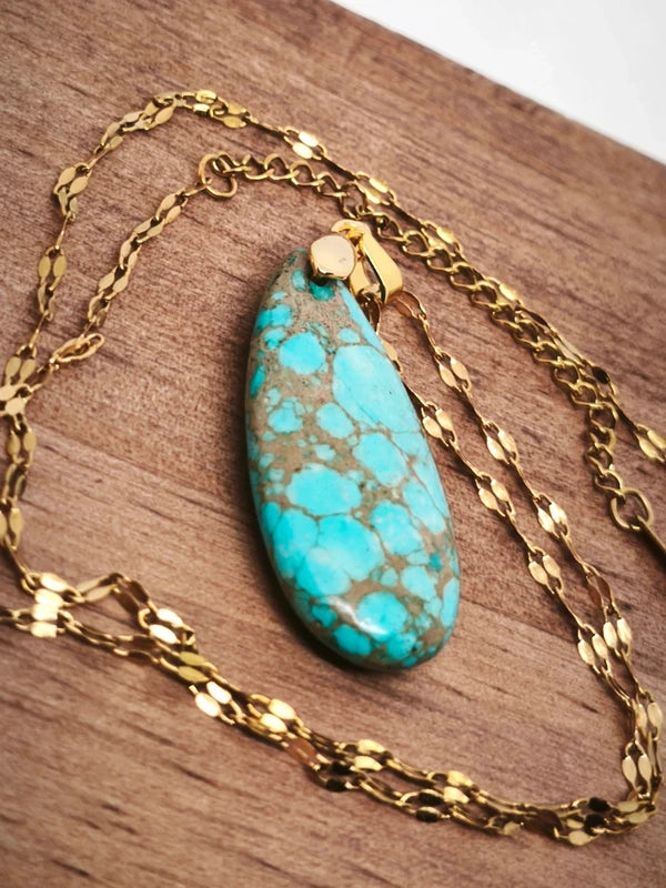 Collier en jaspe sédimentaire turquoise