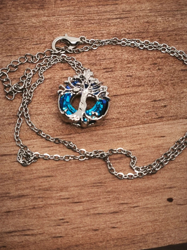 Collier arbre de vie en acier inoxydable et verre coloré