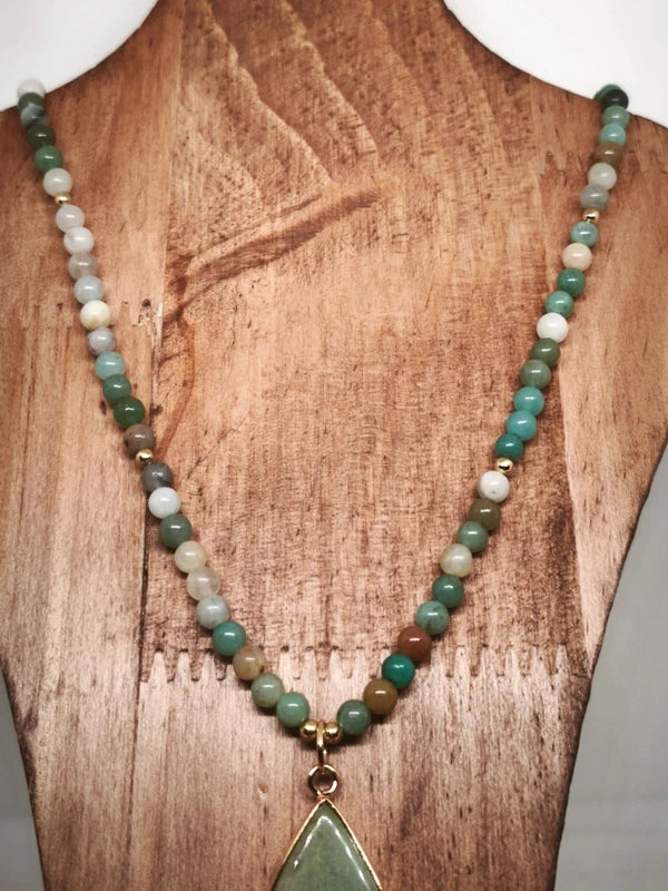Collier en amazonite avec pendentif