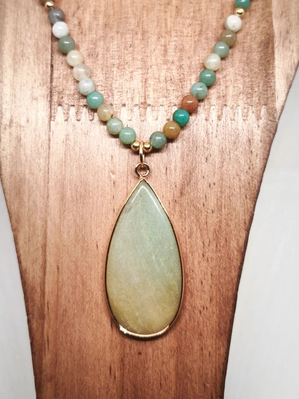 Collier en amazonite avec pendentif