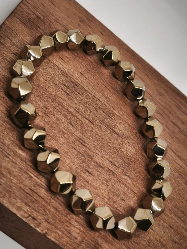 Bracelet en pyrite facettée 8mm