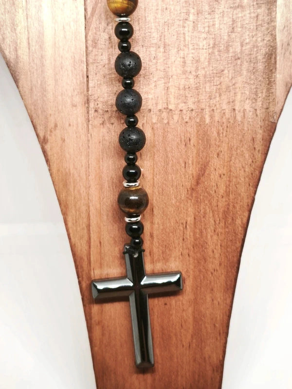 Chapelet en  pierre volcanique et oeil de tigre 8mm