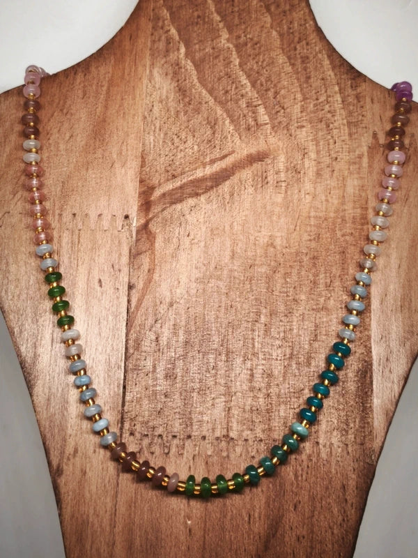 Collier multiperles en pierres naturelles