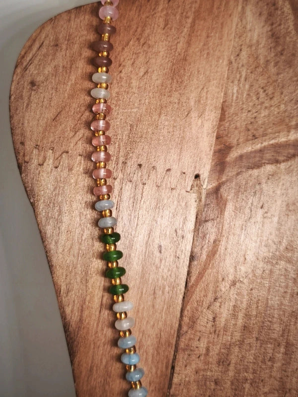Collier multiperles en pierres naturelles