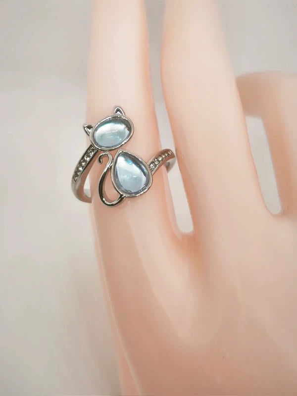 Bague chat en acier inoxydable et cristal de roche