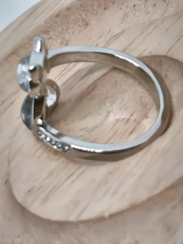 Bague chat en acier inoxydable et cristal de roche