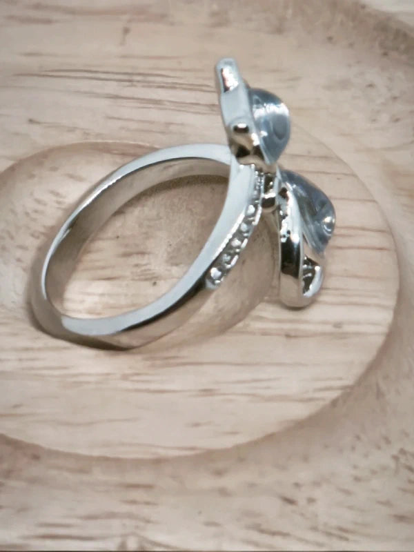 Bague chat en acier inoxydable et cristal de roche