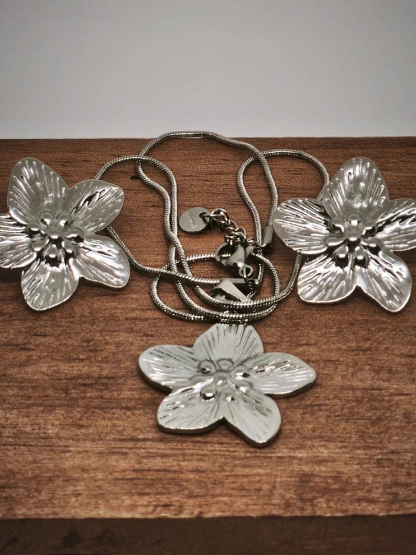Collier et boucles d'oreilles fleurs en acier inoxydable 316