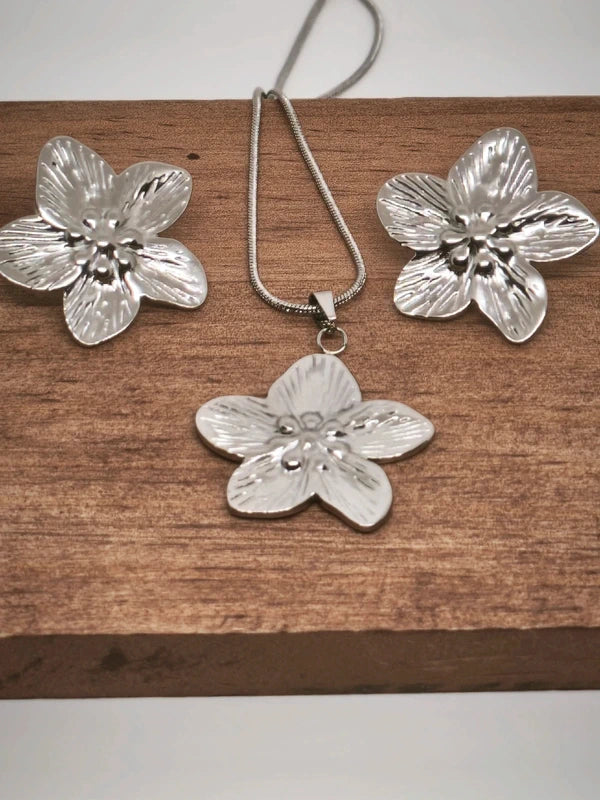 Collier et boucles d'oreilles fleurs en acier inoxydable 316