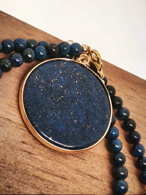 Collier en lapis lazuli 4mm avec pendentif
