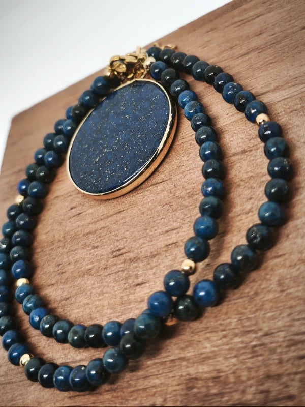 Collier en lapis lazuli 4mm avec pendentif