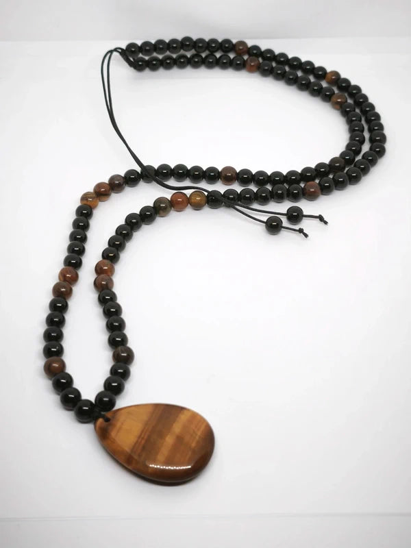 Collier Mala et pendentif en oeil de tigre