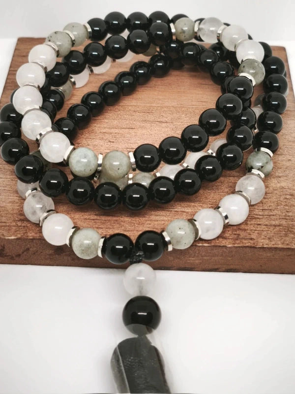 Collier Mala onyx noire, quartz laiteux, labradorite 8mm