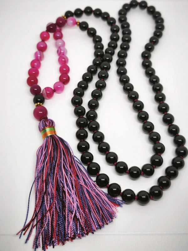 Collier Mala agate rose et noire 8mm
