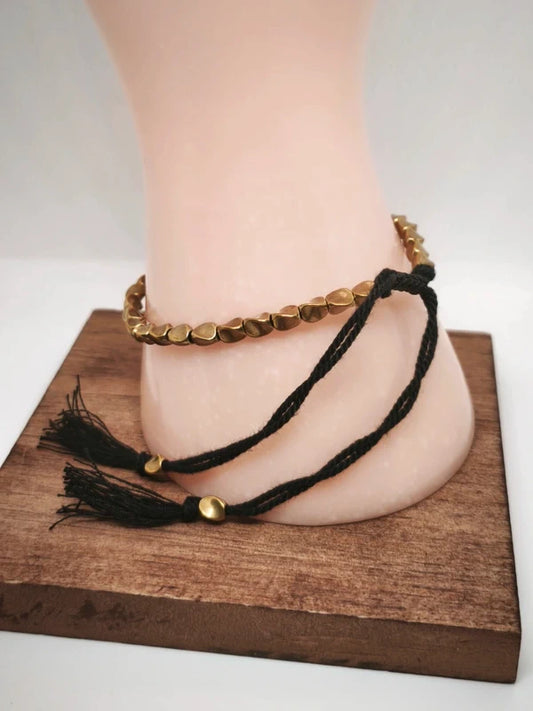 Bracelet tibétain en cuivre doré.