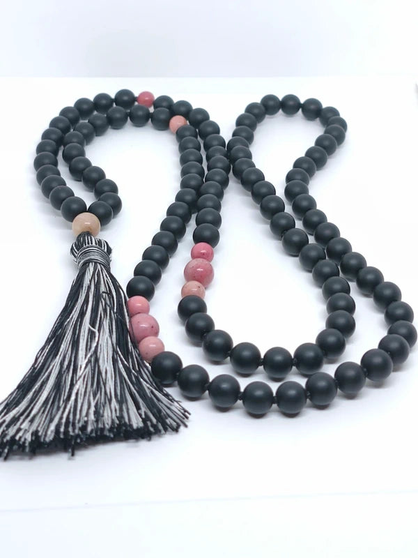 collier mala en rhodonite et tourmaline noire 8mm