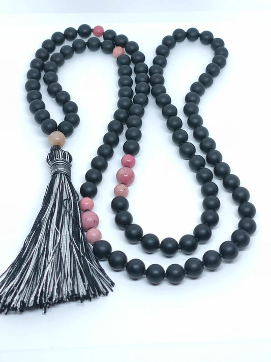 collier mala en rhodonite et tourmaline noire 8mm