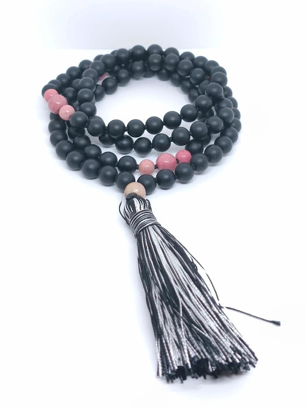 collier mala en rhodonite et tourmaline noire 8mm