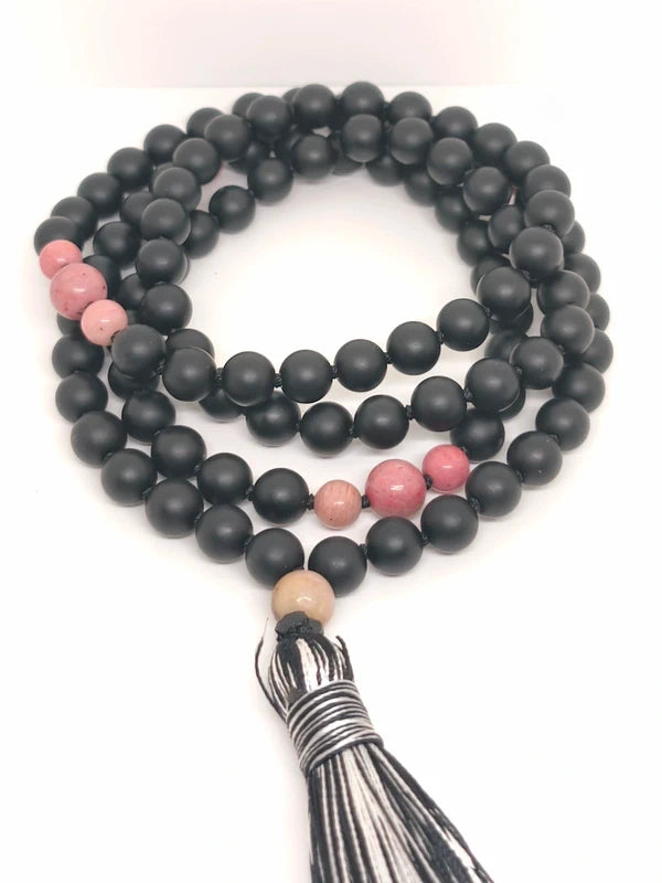 collier mala en rhodonite et tourmaline noire 8mm