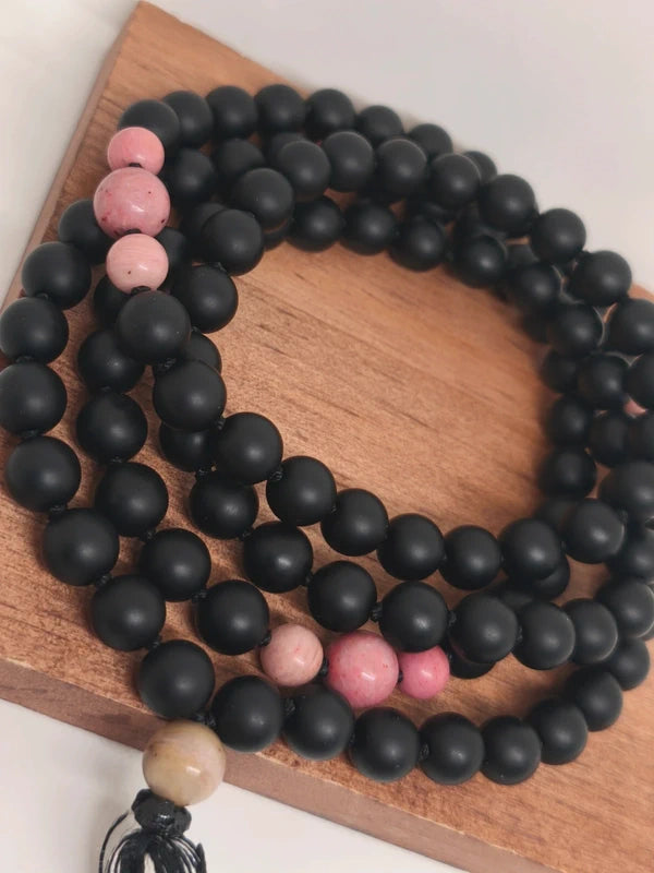 collier mala en rhodonite et tourmaline noire 8mm