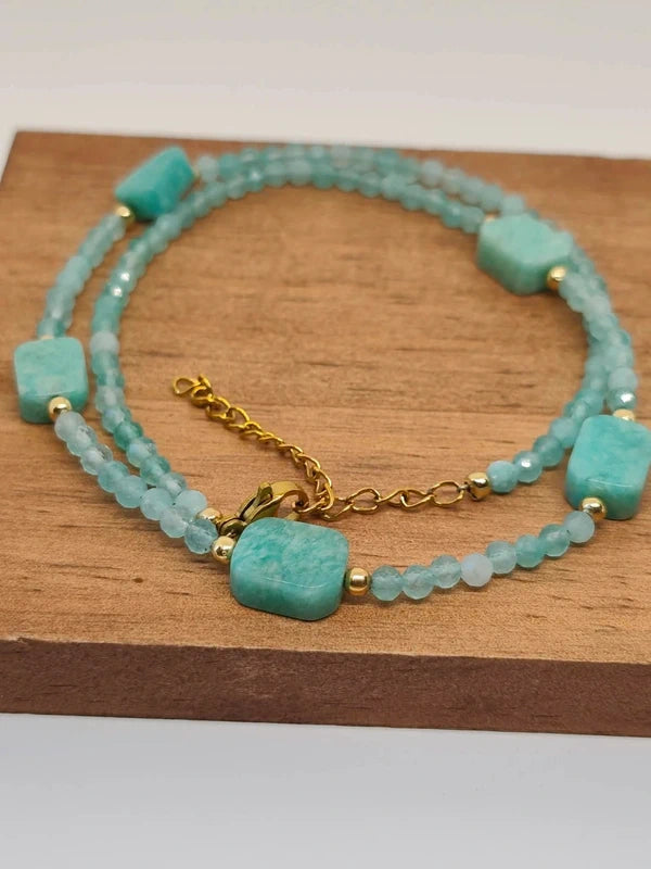 Collier en perles facettes d'amazonite