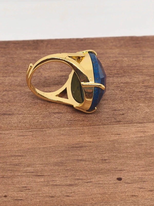 Bague en pierre de lapis lazuli
