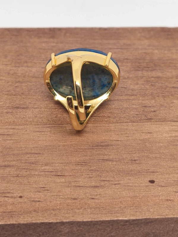 Bague en pierre de lapis lazuli