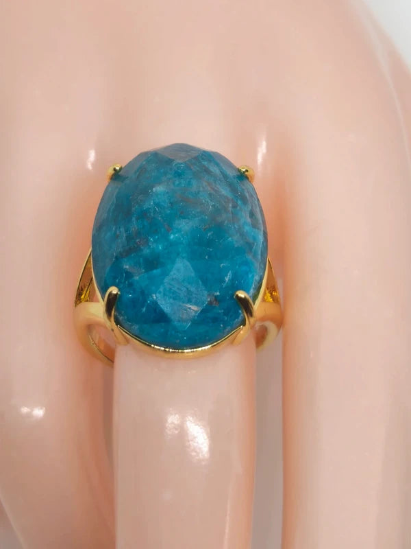 Bague en apatite