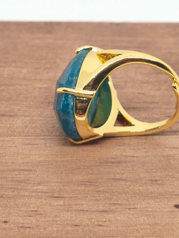 Bague en apatite